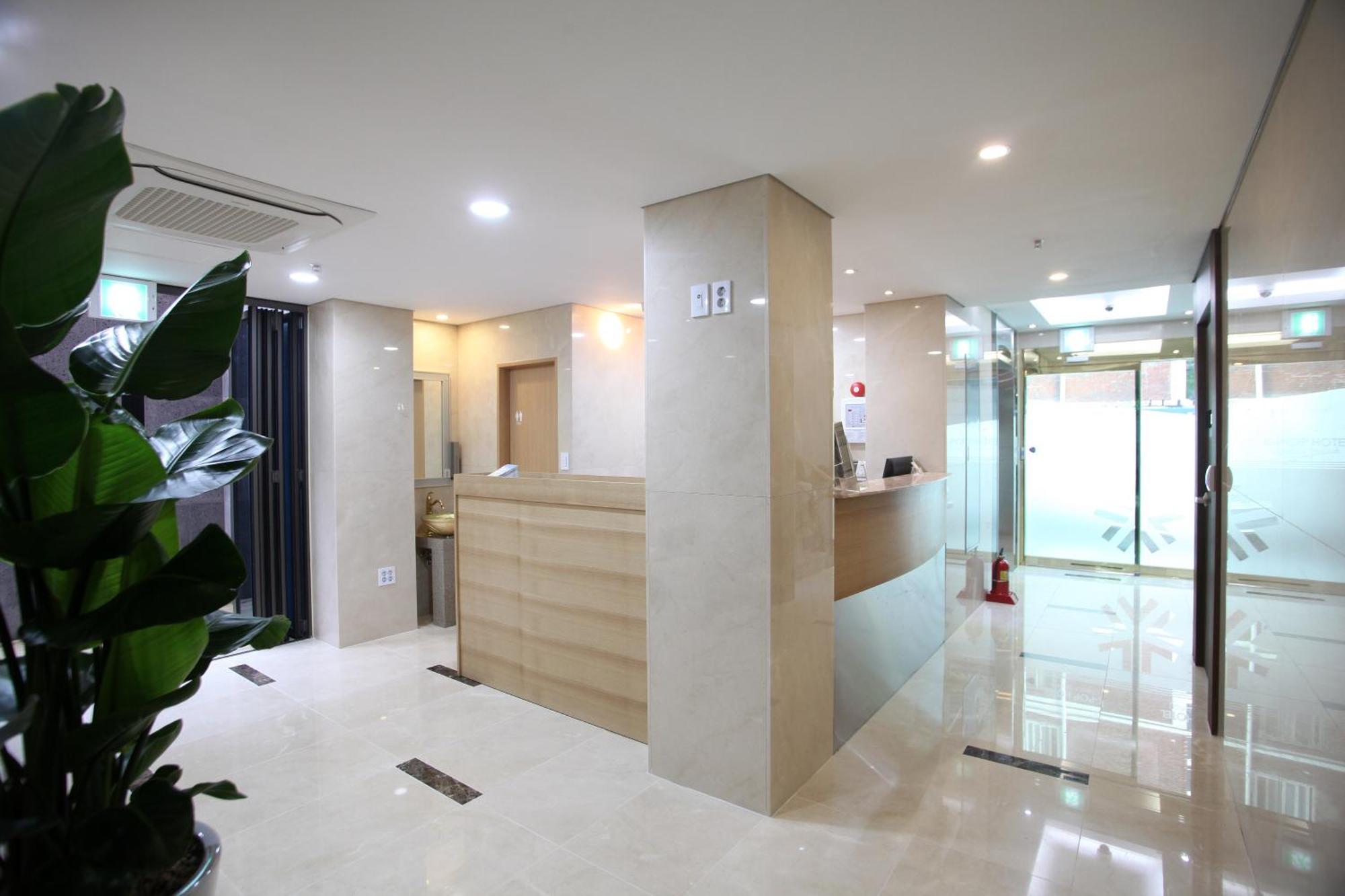 K-Pop Hotel Seoul Station מראה חיצוני תמונה